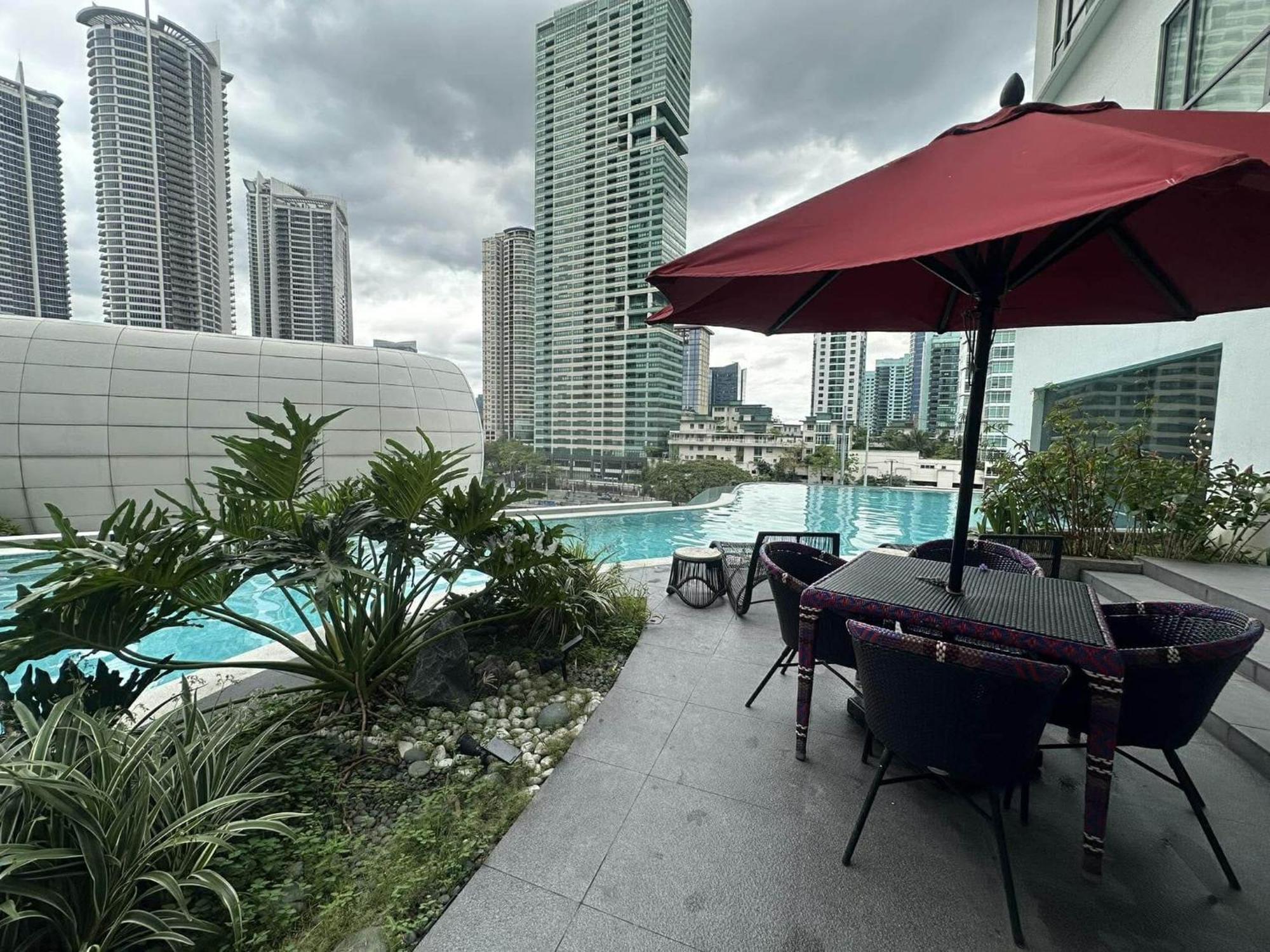 Manila Novotel Residences Acqua At Madr Excellence Манила Екстериор снимка